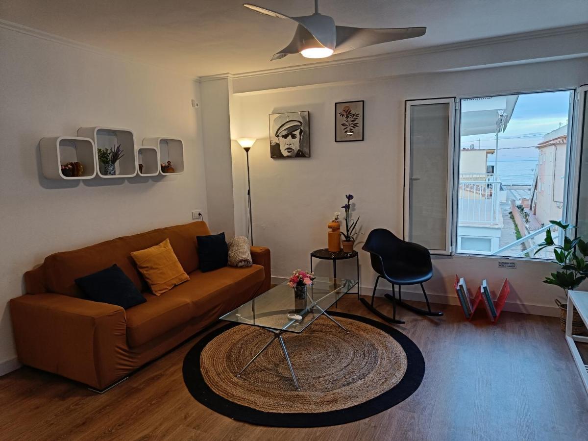 Apartamento Con Vistas Al Mar أوليفا المظهر الخارجي الصورة